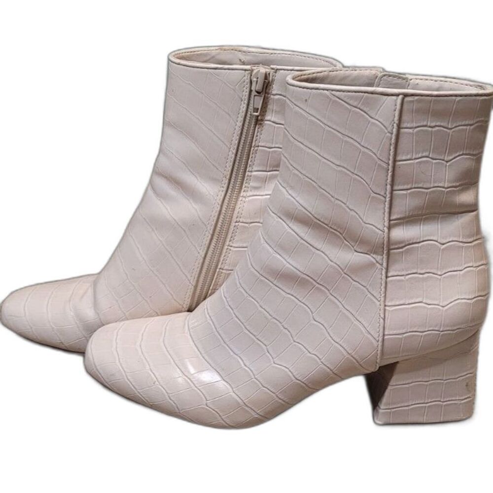 Steve Madden Davist Croc Texture Heeled Boots